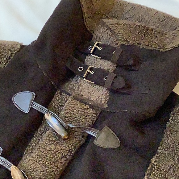 Vintage Neiman Marcus Brown Suede Modacrylic Toggle Closures, Large - Picture 10 of 11